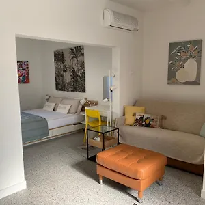 Appartement 8+8 Con Garage