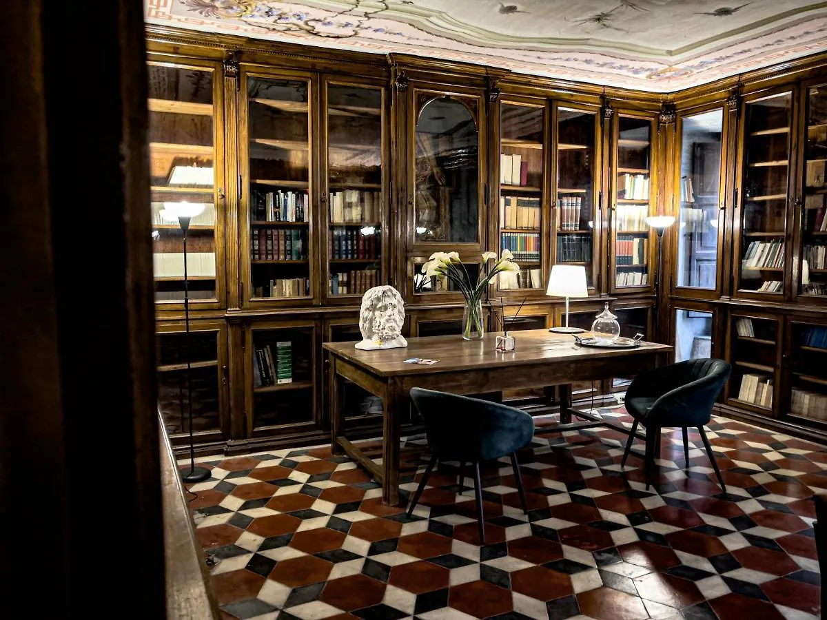 Palazzo Cappuccini Art Relais Hotel Nápoles Itália